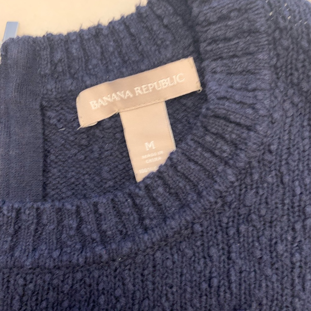 Banana republic navy blue sweater